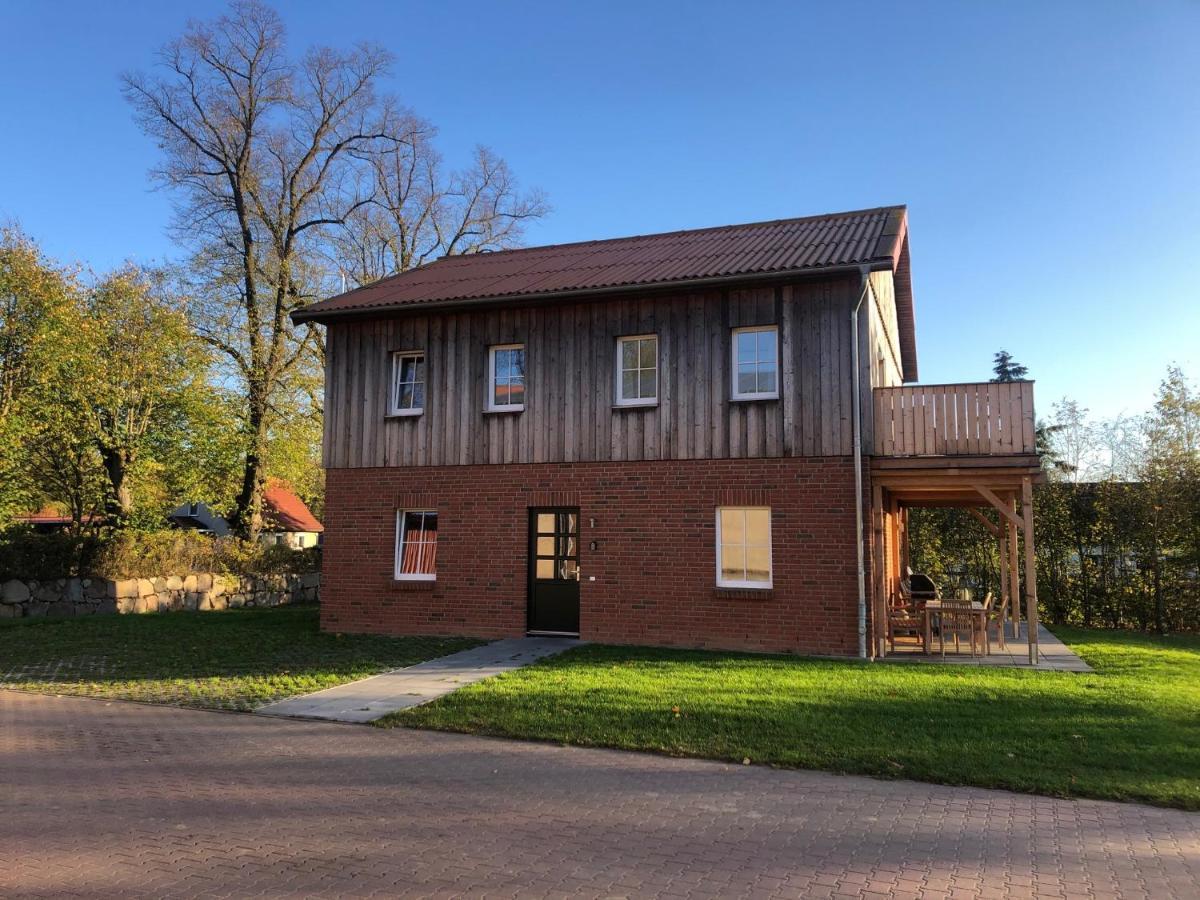 Farm-Chalet Renzow ภายนอก รูปภาพ